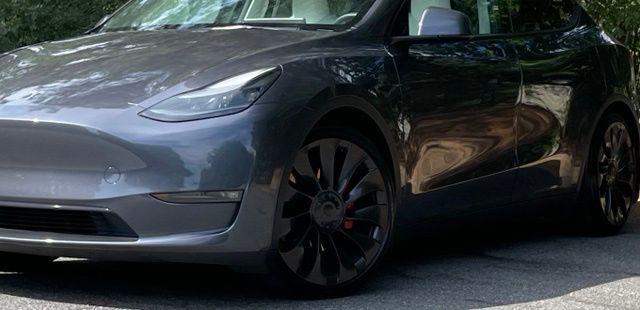 tesla model y 2023 7SAYGDEF4PF907562 image tesla model y 2023 7SAYGDEF4PF907562 image